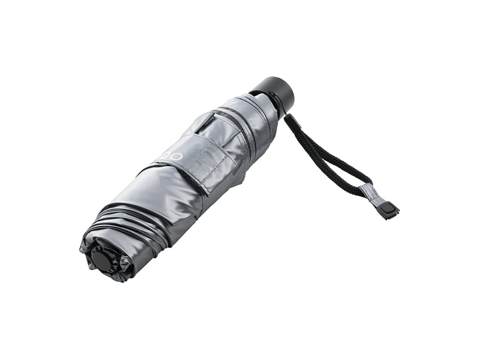 幅広面ファスナー仕様により、楽々まとまる